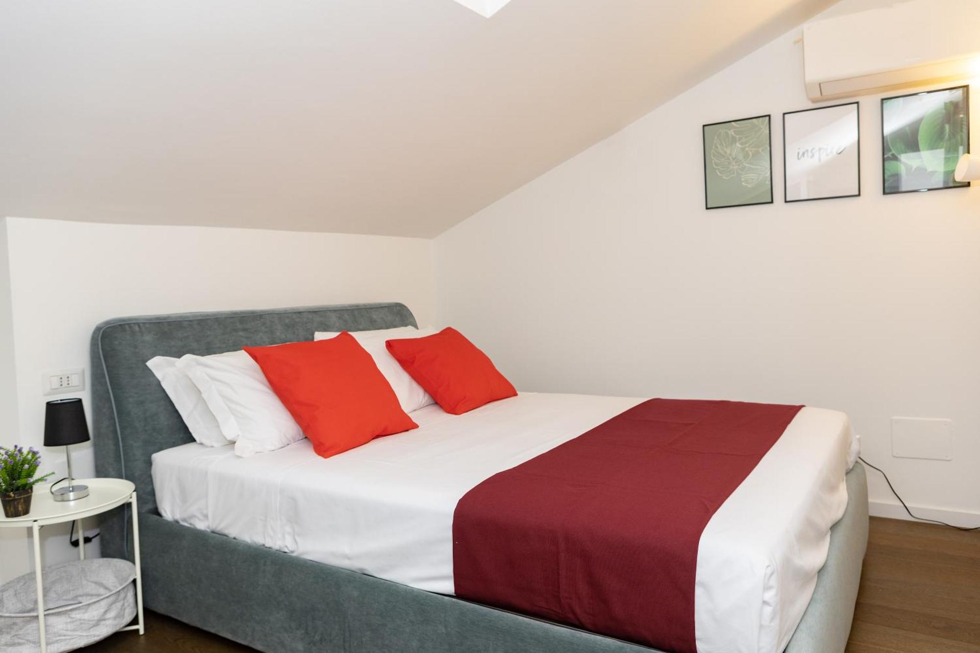 Disciplini Duplex Apartment 米兰 外观 照片